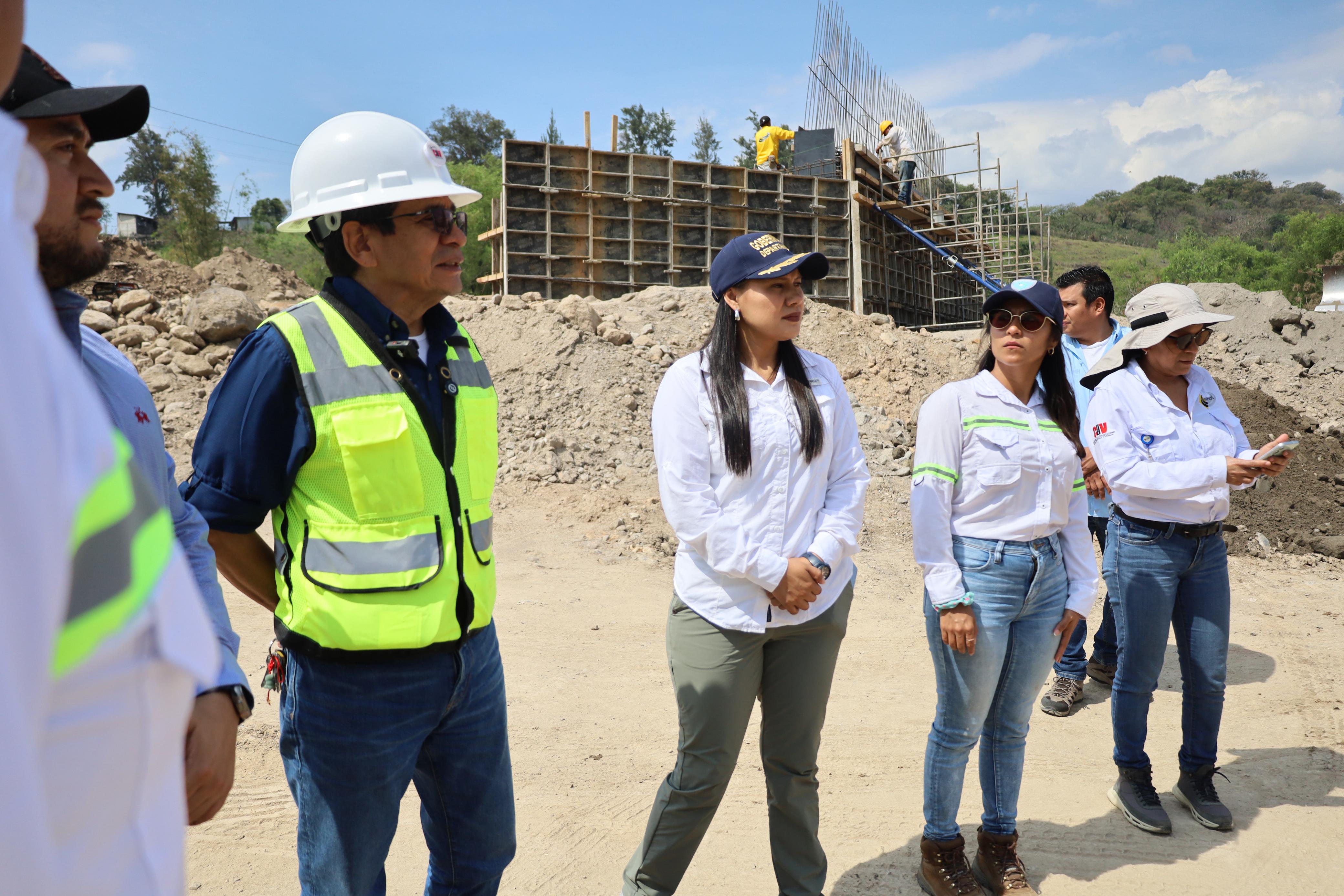 CIV supervisa avances del libramiento de Jalapa, una obra que mejorará la movilidad y economía del departamento