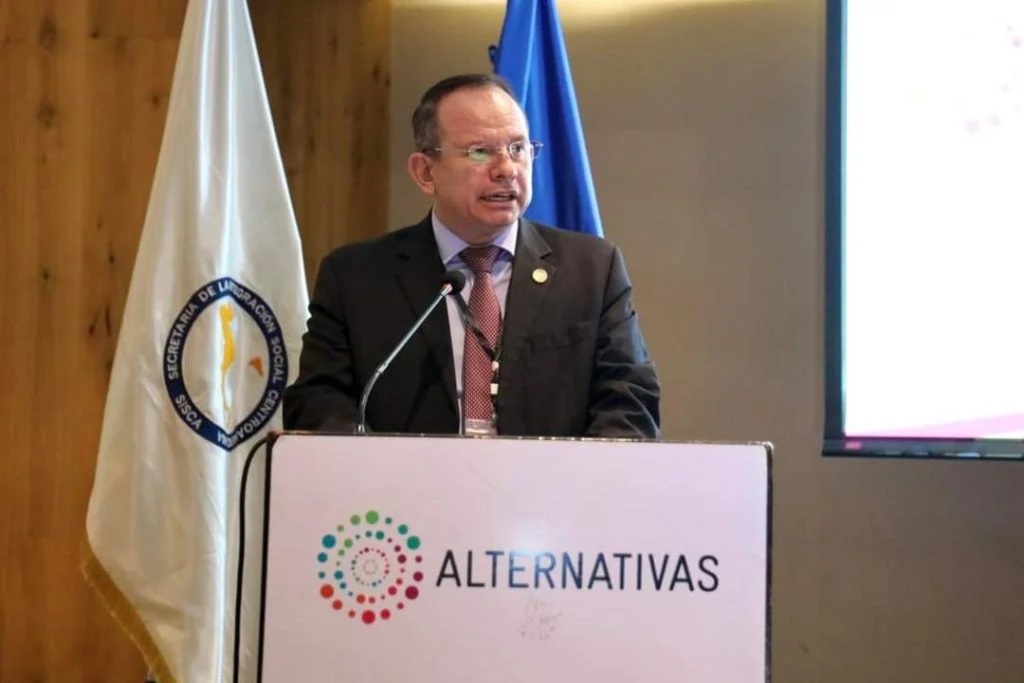 Abelardo PInto, Ministro de Desarrollo Social 