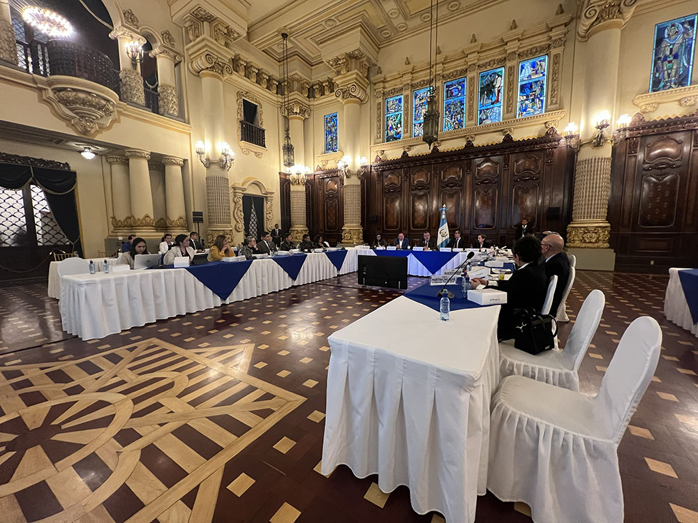 Gobierno presenta avances de la iniciativa Mano a Mano en municipios priorizados