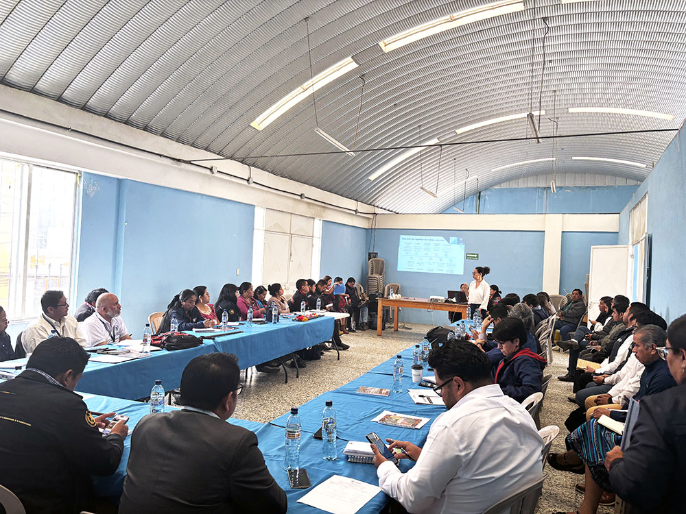 Socialización de la ruta metodológica de la Agenda Territorial firmada por el presidente y las autoridades indígenas de Santa Lucía Utatlán