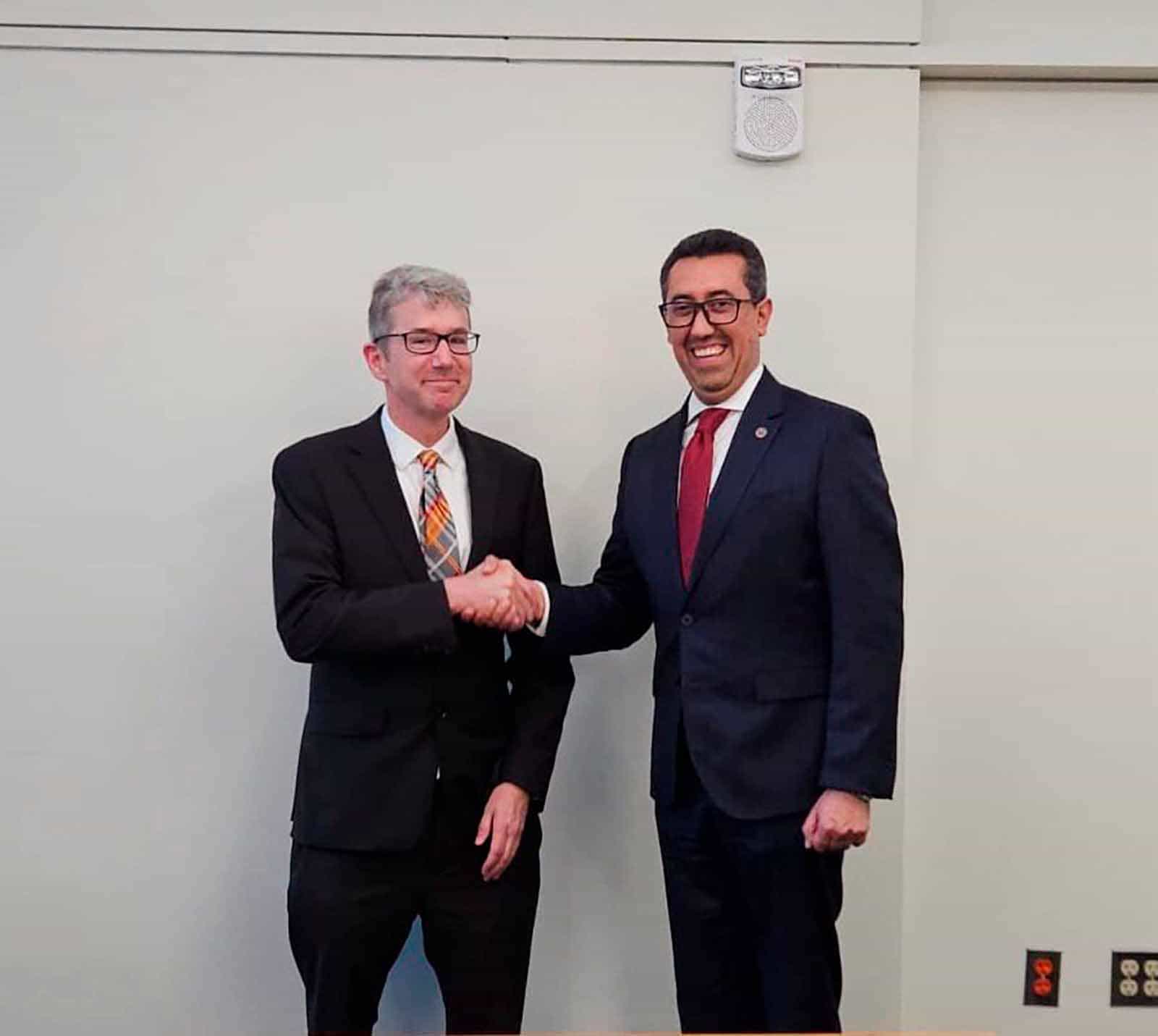 Reunión entre el Ministro de Finanzas Públicas y Scott Rembrand