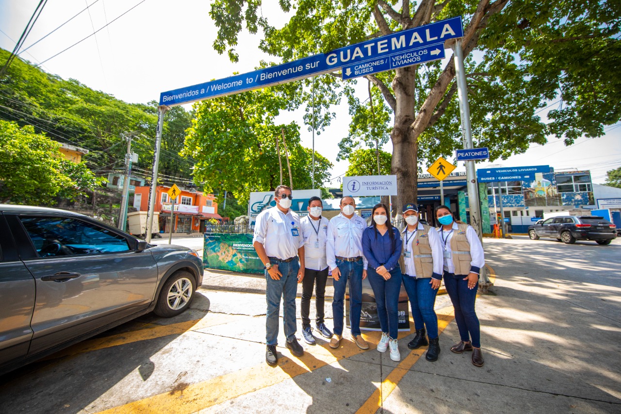 Visita de autoridades a frontera Guatemala - El Salvador, Valle Nuevo