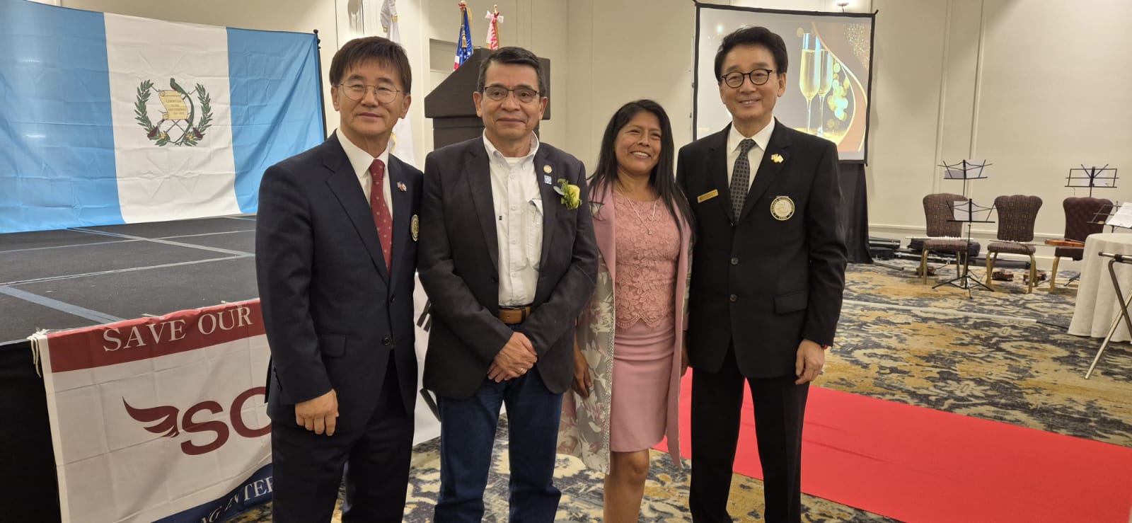 Reconocen a jóvenes que apoyaron en la emergencia del Volcán de Fuego