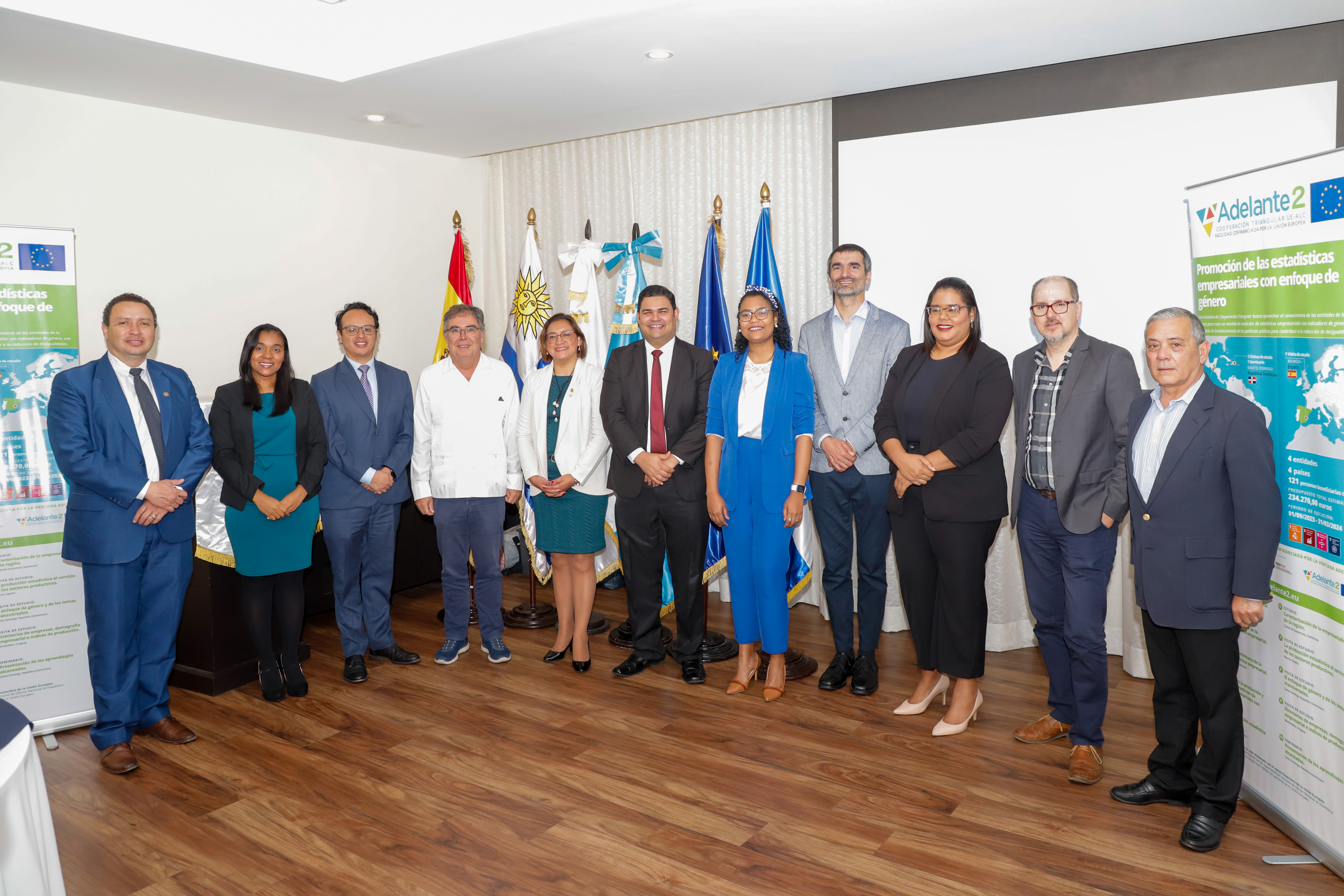 Adelante 2 , Cooperación triangular