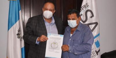 Ing. Luis Ruano y alcalde de dicho municipio 