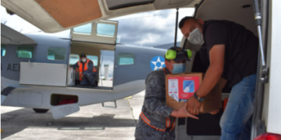 Fuerza Aérea Guatemalteca ha trasladado más de medio millón de vacunas al interior de la República.