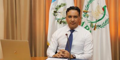 Ministro de Ambiente y Recursos Naturales, Mario Rojas Espino