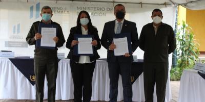 Ejército de Guatemala remozará cinco establecimientos educativos del Centro Histórico de la capital