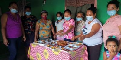 Mujeres reciben capacitaciones y acompañamiento técnico. 