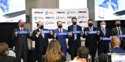 Vuelo inaugural jetBlue