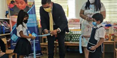 El programa Hogares Comunitarios continúa con la entrega de alimentos a niños y niñas beneficiarios de SOSEP. 
