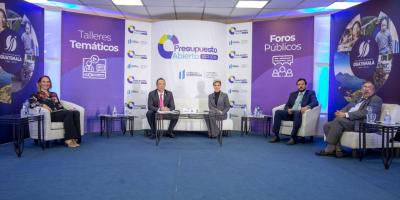 Carmen Salguero, Alvaro González Ricci, María René Pérez, José Flamenco y Francisco Coma, durante el evento.