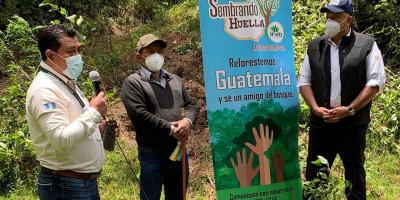 Ing. Luis Ruano y concejal de dicha municipalidad