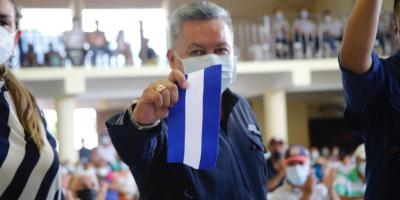 Corte de cinta por inauguración de comedor social en Usumatlan, Escuintla