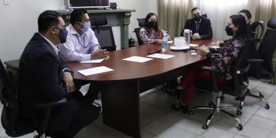 La reunión se llevó a cabo en las oficinas de SOSEP.