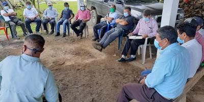Beneficiarios participan en mesa de diálogo