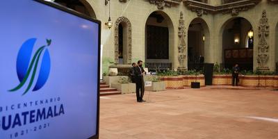 Conferencia de Prensa Programa Beca Social, Melvyn Caná