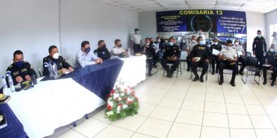 Primer viceministro supervisa labor de seguridad en la Comisaría 13