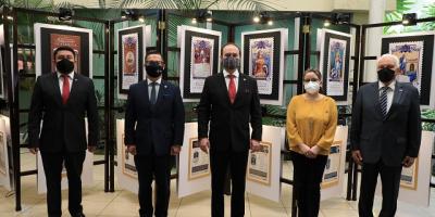 Presentación de matasellos por Bicentenario