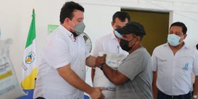 14 mil familias rurales reciben semillas certificadas en Petén