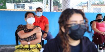 Los vecinos e inquilinos fueron atendidos en una lapso de 30 minutos. 