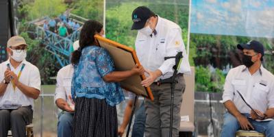 Presidente Alejandro Giammattei