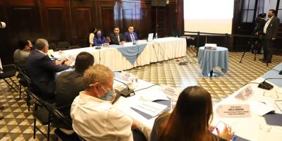 Autoridades del MARN exponen presupuesto 2022