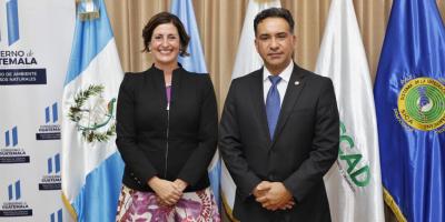 Ministro Mario Rojas se reúne con la directora adjunta de la FAO, Beth Bechdol.
