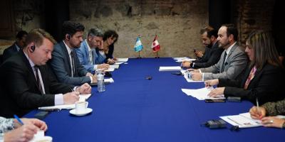 Reunión bilateral con Canadá