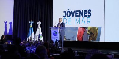 El secretario Francisco Molina explica en qué consiste el proyecto