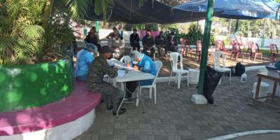 Apoyo en la aplicación de la vacuna contra COVID-19