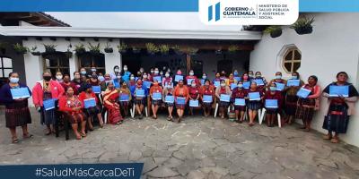 Crecer Sano trabaja con comadronas, aliadas en la Promoción de la Lactancia Materna