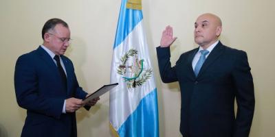 Juramentan a Director del Sistema Penitenciario 