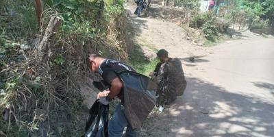 Ejército de Guatemala realizó actividad de deschatarrización en Jutiapa