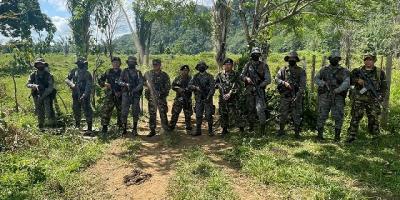 Ejército de Guatemala efectúa operaciones de seguridad en la línea de adyacencia con Belice