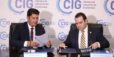 Ministro participó en ruda de prensa con autoridades de la CIG.