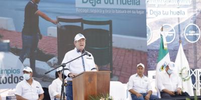 Presidente Alejandro Giammattei pide Playas Limpias durante la Semana Santa