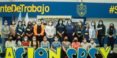 El grupo de niñeras que será capacitado