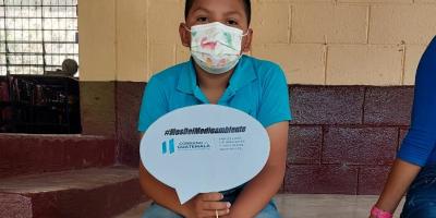 Niños de San Jerónimo, Baja Verapaz, celebran el Día del Medio Ambiente