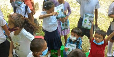Niños de Santo Tomás de Castilla participan en el mes del medioambiente