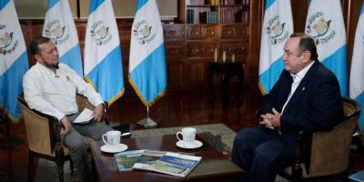 En Consulta con el Dr. Giammattei