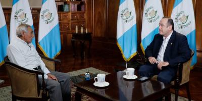 En Consulta con el Dr. Giammattei