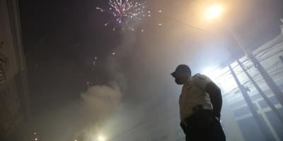 Inicia celebración del 25 aniversario de PNC con alborada e izada del Pabellón Nacional