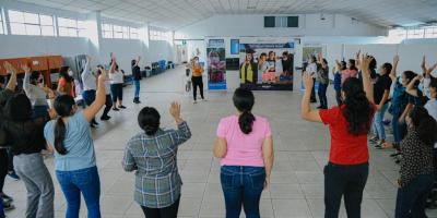 Las estudiantes aprendieron de danza y arte