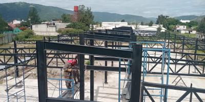 Cuerpo de Ingenieros del Ejército continua labores de construcción y ampliación del Hospital Regional de Huehuetenango.