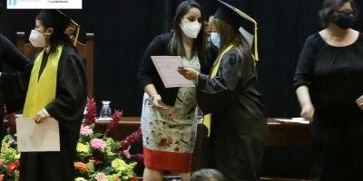 La subsecretaria de Preservación entregó las certificaciones a las niñeras