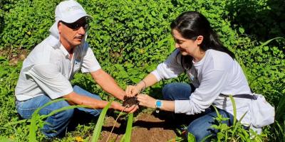 Delegacion del MARN en Retalhuleu planta 500 árboles