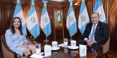 En Consulta con el Dr. Giammattei