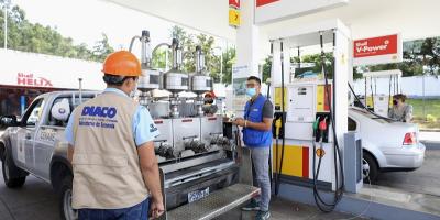 Diaco verifica inventarios de gasolineras.