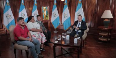 En Consulta con el Dr. Giammattei